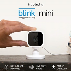 Blink Mini – Compact indoor plug-in smart security camera